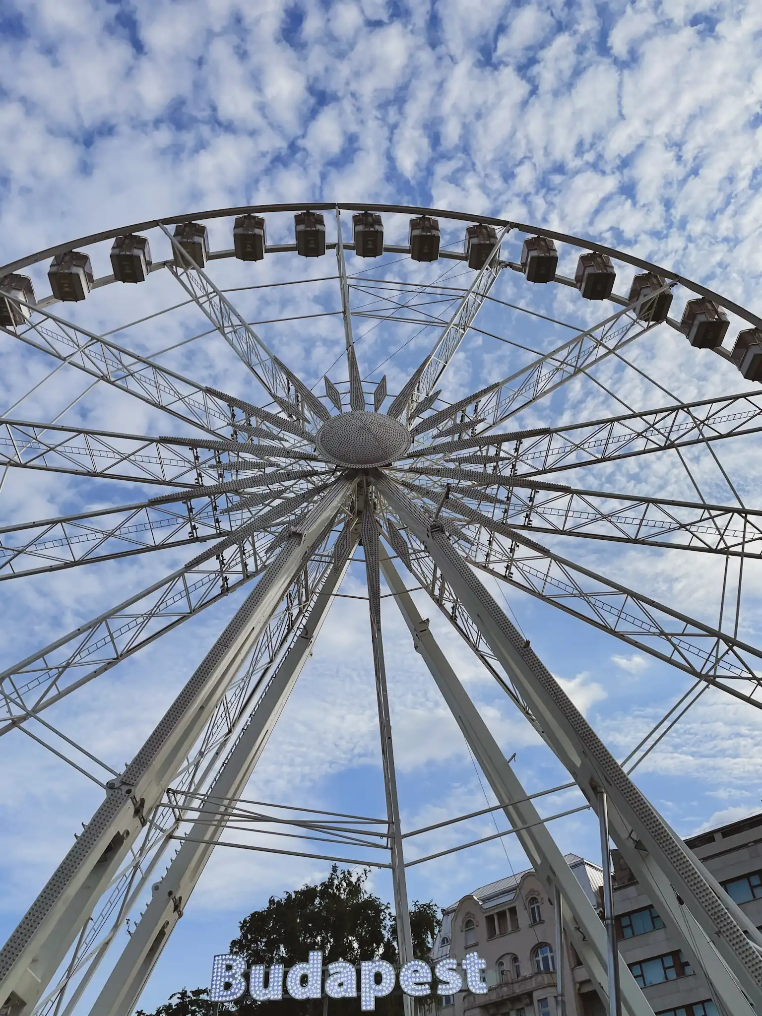 Budimpešta + Ferris Wheel danju